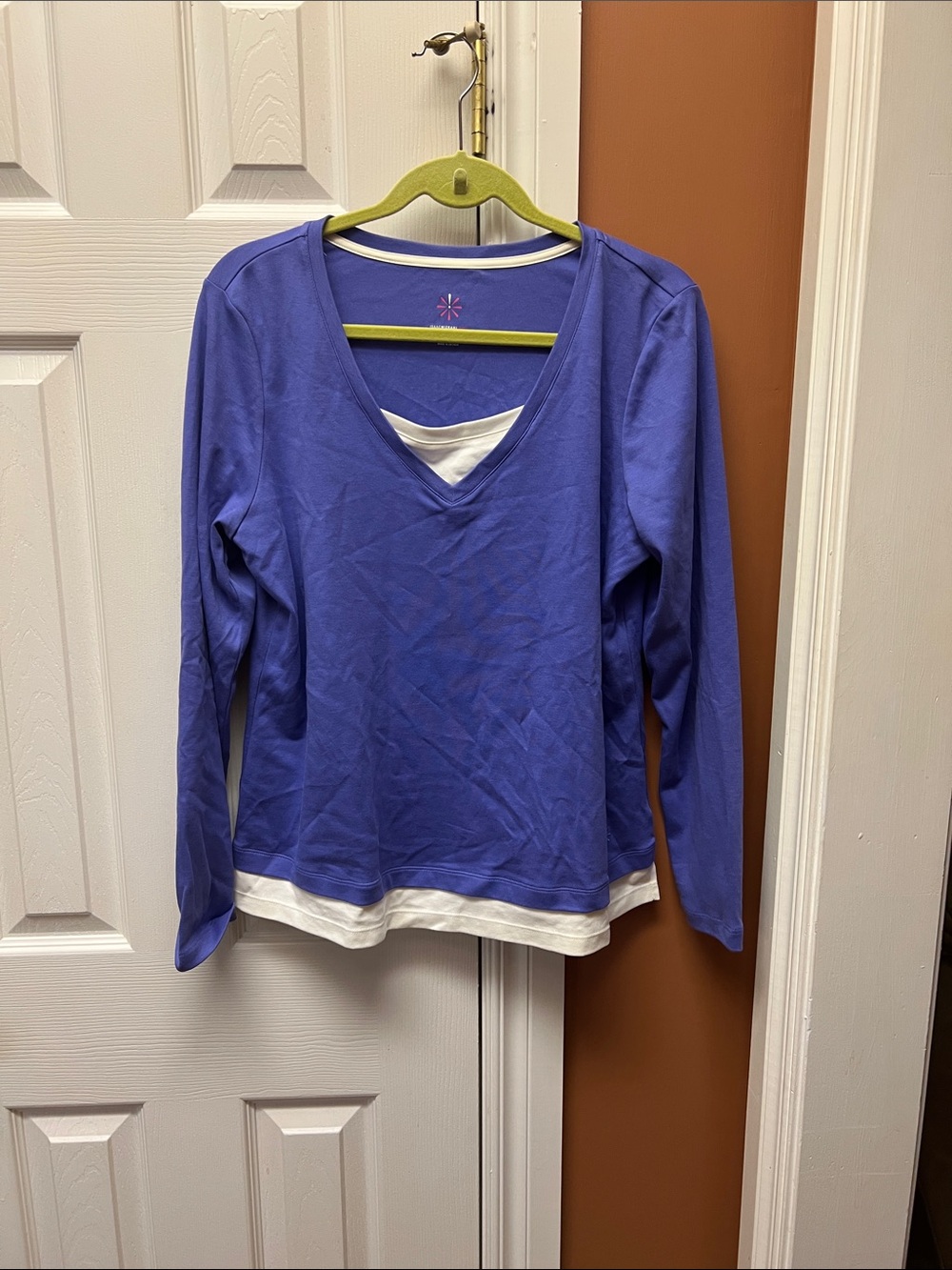 Isaac Mizrahi Purple Long Sleeve V-Neck Top with White Layered Trim